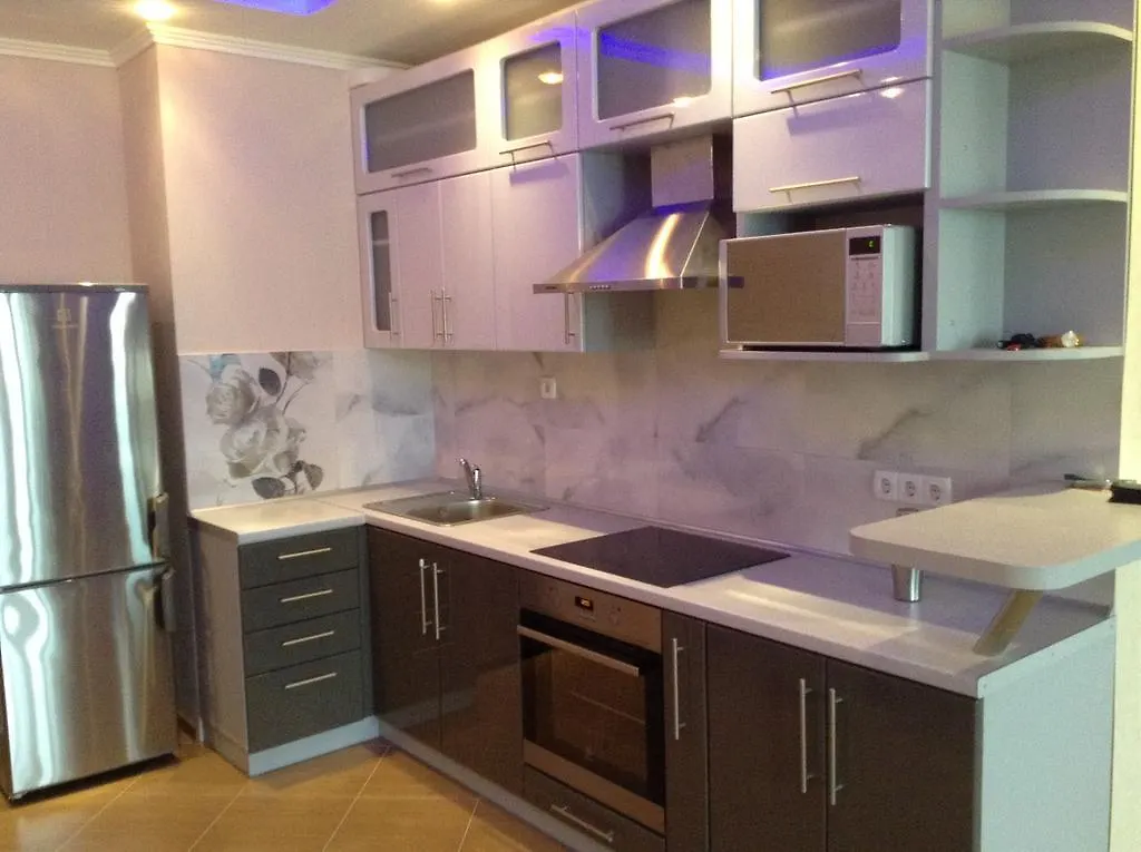 Apartment On Marshala Malinovskogo Street With Lake View Kiev