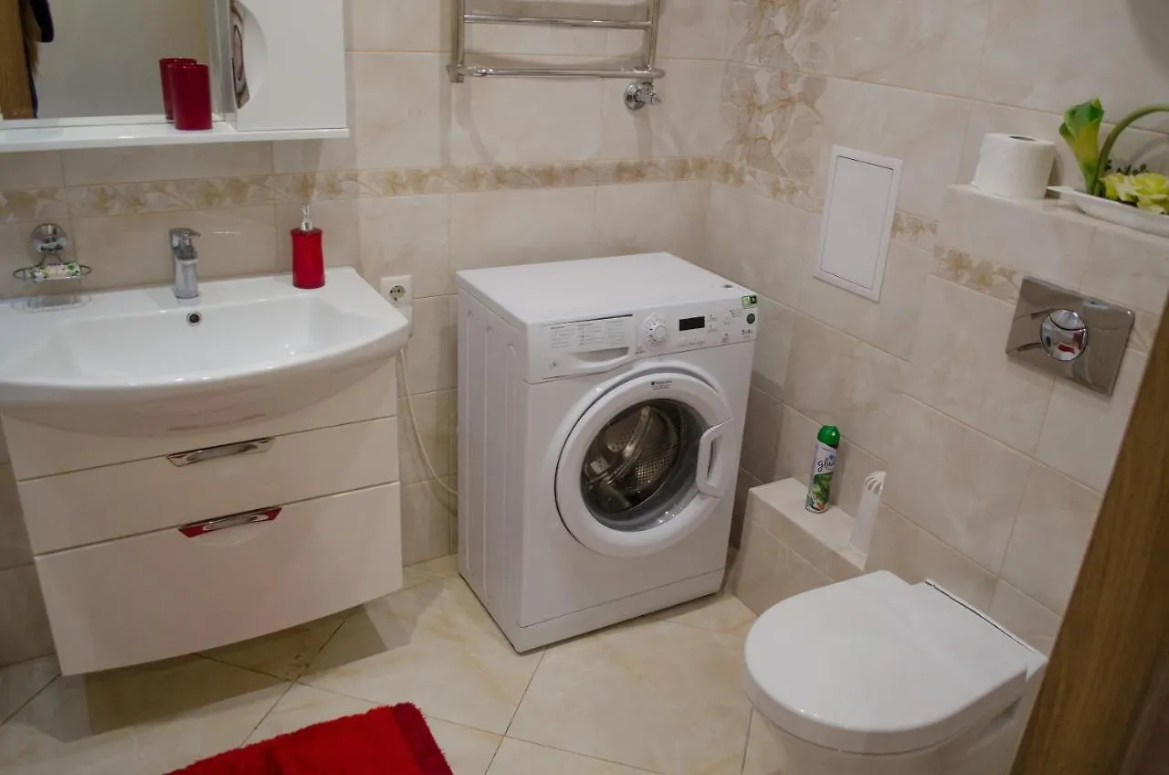 Apartment On Marshala Malinovskogo Street With Lake View Kiev 0*,  Ukrayna